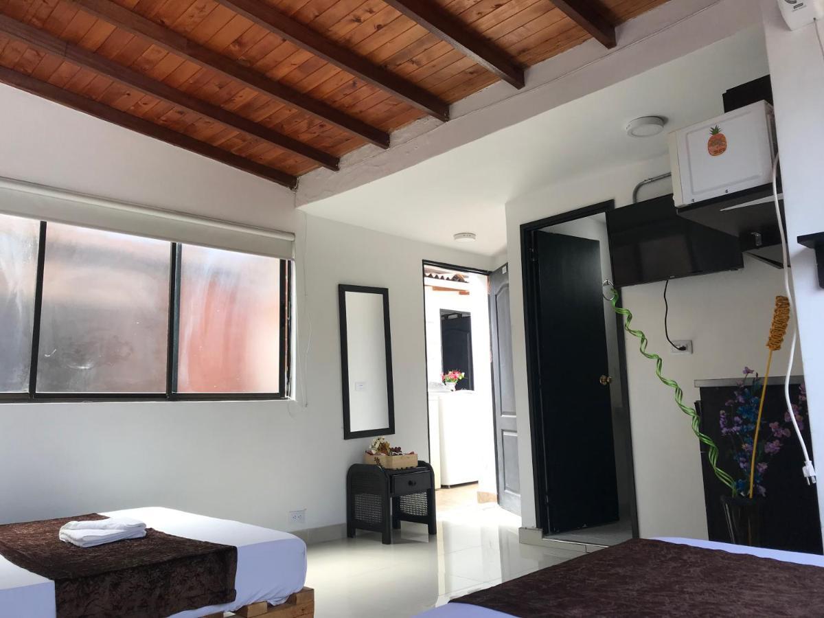Bulerias 33 Hotel 2*